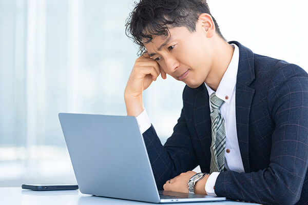 経理の人手不足が引き起こす影響