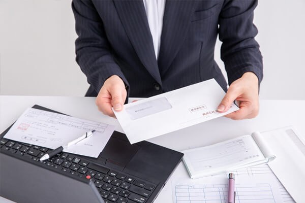 経理業務の丸投げはできるのか？